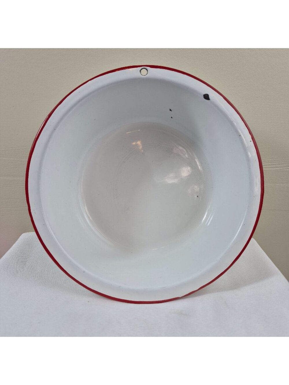 Vintage White Red Rim Enamelware Wash Basin Dish Pan Farmhouse 9.5 in